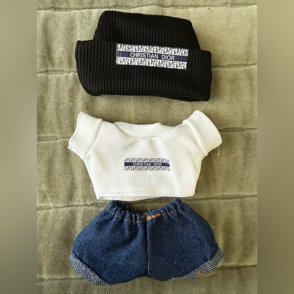 C Dior Labubu Outfit Set